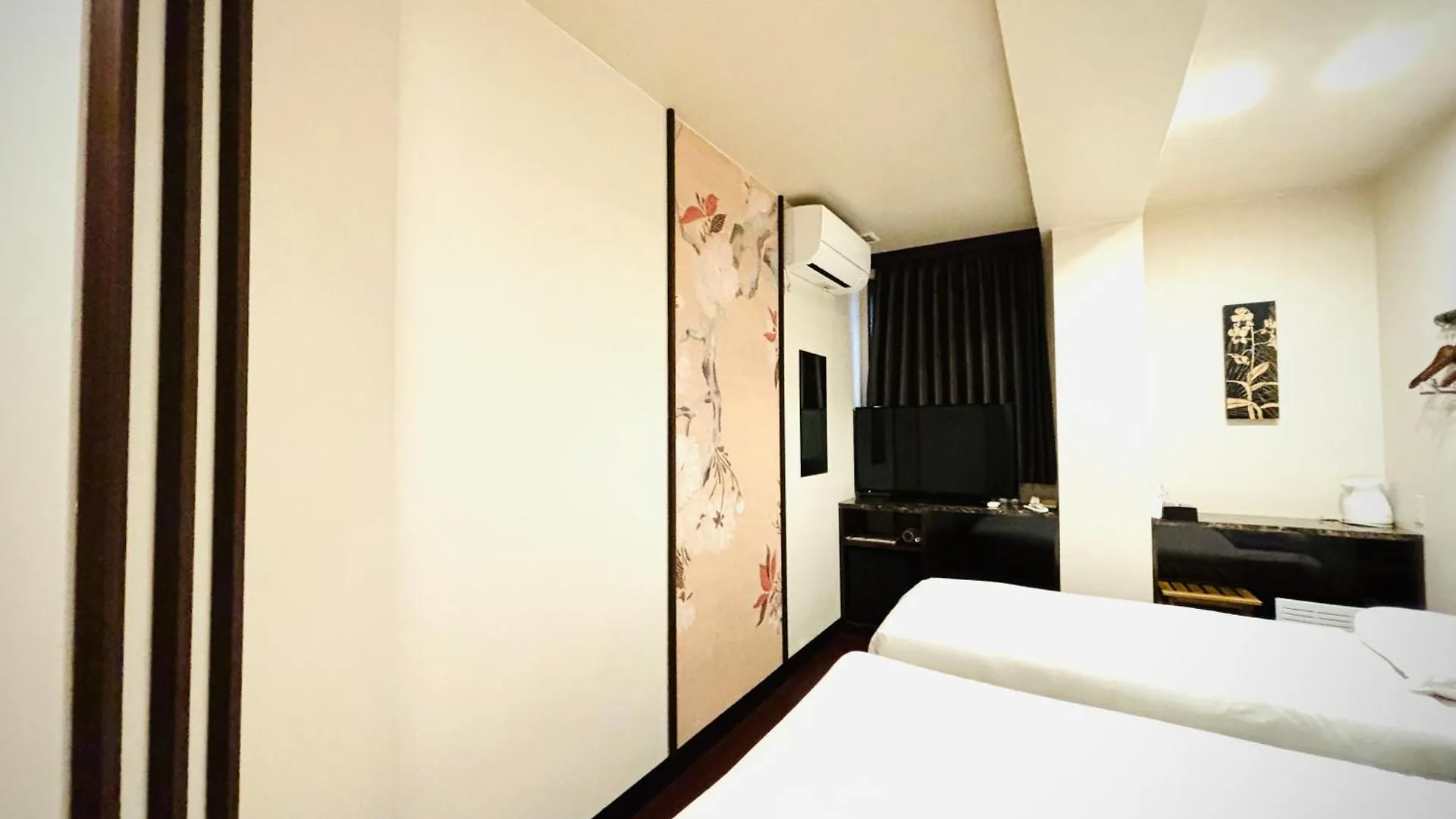 嵐 Hotel Arashi 難波店 Namba Osaka