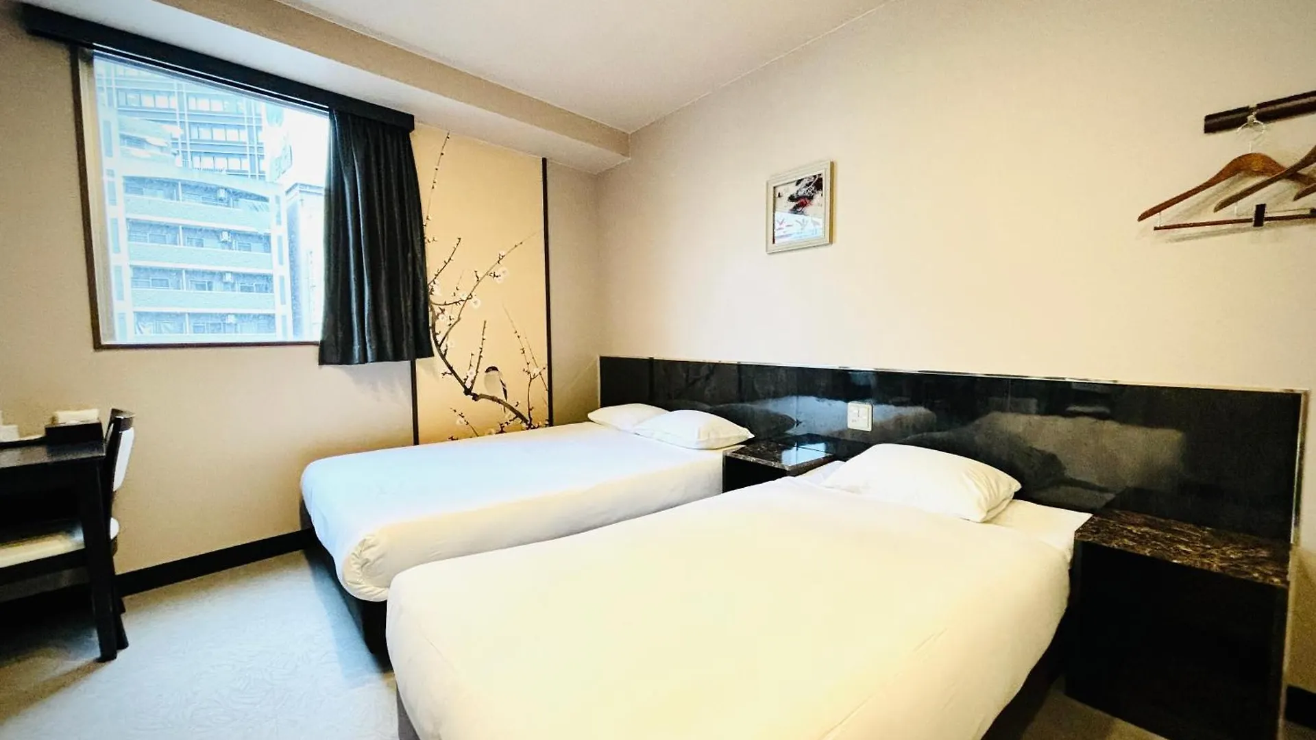 嵐 Hotel Arashi 難波店 Namba 오사카 3*,  일본